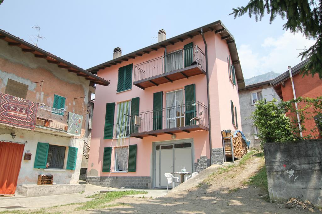 B&B Localita Manzoniane Lecco Zimmer foto